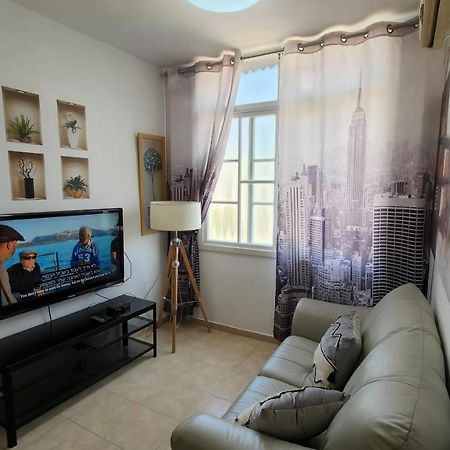 Apartamento יחידת דיור Rishon LeZion Exterior foto