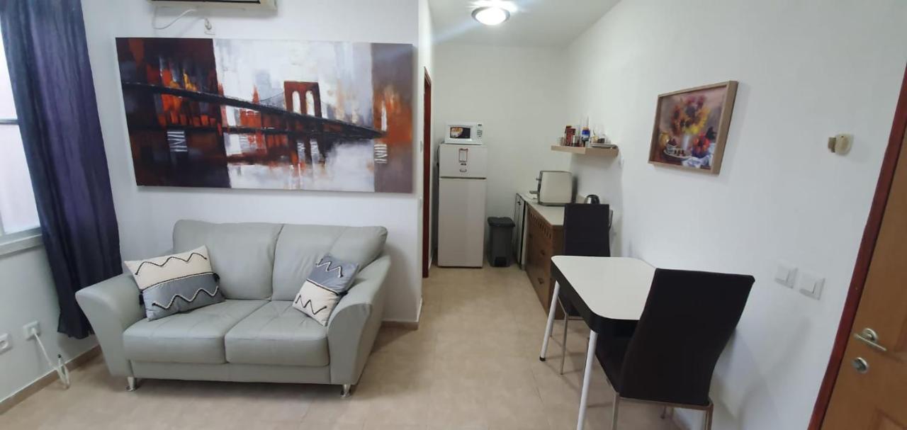 Apartamento יחידת דיור Rishon LeZion Exterior foto