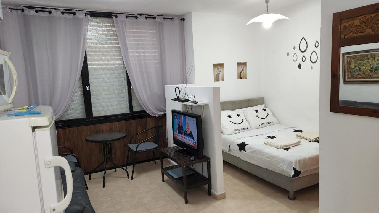 Apartamento יחידת דיור Rishon LeZion Exterior foto